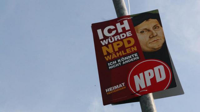 Luther NPD Wahlplakat.jpg